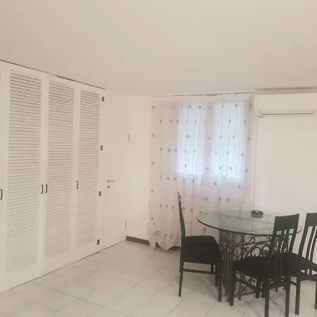 Monolocale Oberdan Apartment